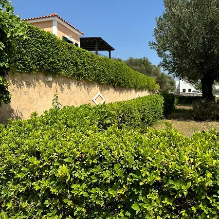 Holiday home Oneira Mousata