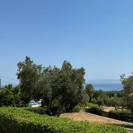 Oneira Holiday home